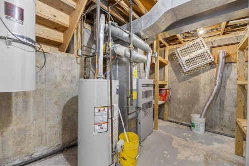 11 Westhill Crescent, Didsbury, AB - Indoor Photo Showing Basement