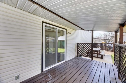 11 Westhill Crescent, Didsbury, AB - Outdoor With Deck Patio Veranda With Exterior