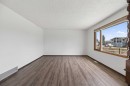 11 Westhill Crescent, Didsbury, AB  - Indoor Photo Showing Other Room 