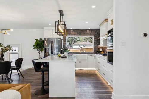 175 Havenhurst Crescent Sw, Calgary, AB - Indoor