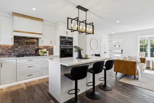175 Havenhurst Crescent Sw, Calgary, AB - Indoor Photo Showing Kitchen With Upgraded Kitchen