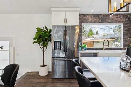 175 Havenhurst Crescent Sw, Calgary, AB - Indoor Photo Showing Other Room