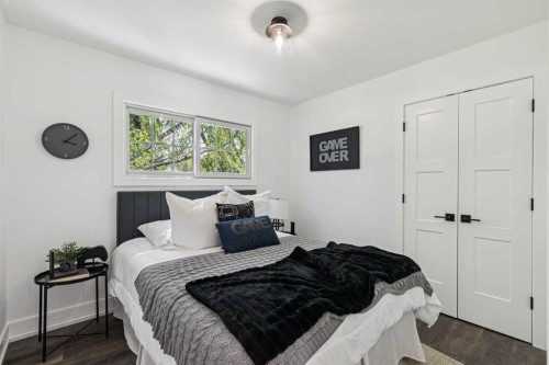 175 Havenhurst Crescent Sw, Calgary, AB - Indoor Photo Showing Bedroom