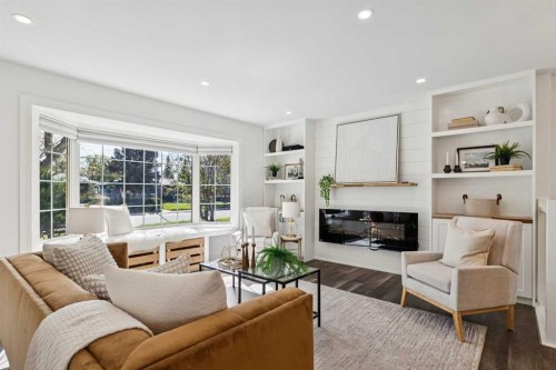 175 Havenhurst Crescent Sw, Calgary, AB - Indoor Photo Showing Living Room With Fireplace