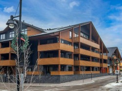 205A-1012 Spring Creek Drive Canmore, AB T1W 0N1