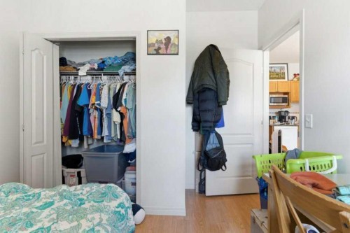 317-333 Riverfront Avenue Se, Calgary, AB - Indoor Photo Showing Bedroom