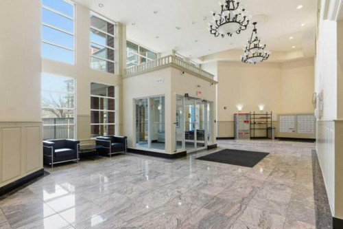 317-333 Riverfront Avenue Se, Calgary, AB - Indoor Photo Showing Other Room