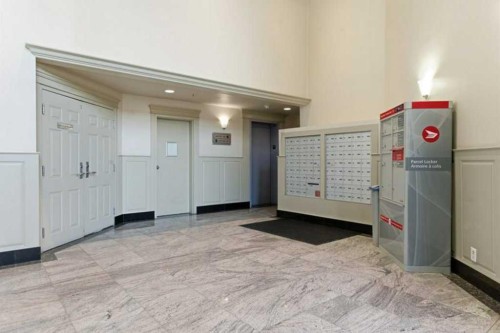 317-333 Riverfront Avenue Se, Calgary, AB - Indoor