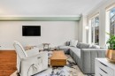 2308 Erlton Place Sw, Calgary, AB  - Indoor Photo Showing Living Room 