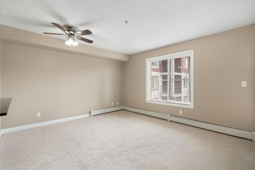 1315-81 Legacy Boulevard Se, Calgary, AB - Indoor Photo Showing Other Room
