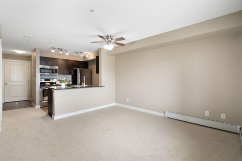 1315-81 Legacy Boulevard Se, Calgary, AB - Indoor Photo Showing Kitchen