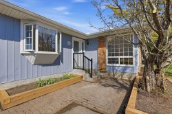 431-Queen Charlotte Drive SE Calgary, AB T2J 4H2