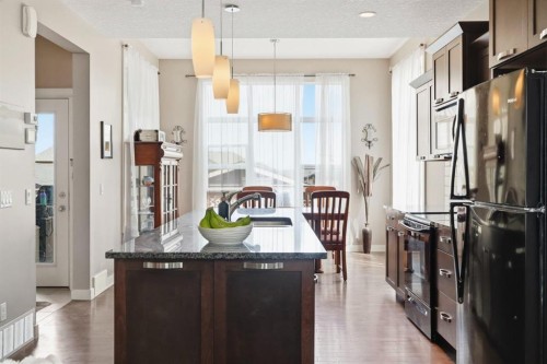 42 Sage Hill Green Nw, Calgary, AB - Indoor Photo Showing Kitchen