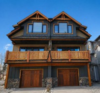 3-801 4 Street Canmore, AB T1W 2G9