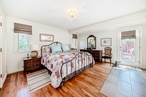 123 Varsity Estates Grove Nw, Calgary, AB - Indoor Photo Showing Bedroom