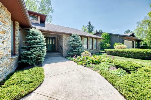 123 Varsity Estates Grove Nw, Calgary, AB - Outdoor