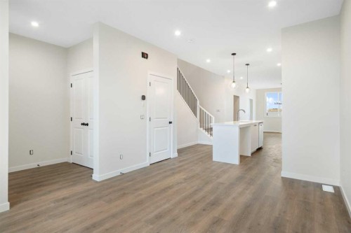 1457 Rangeview Drive Se, Calgary, AB - Indoor