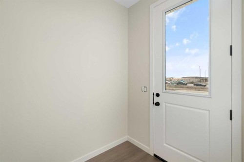1457 Rangeview Drive Se, Calgary, AB - Indoor Photo Showing Other Room