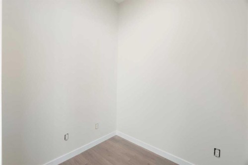 1457 Rangeview Drive Se, Calgary, AB - Indoor Photo Showing Other Room
