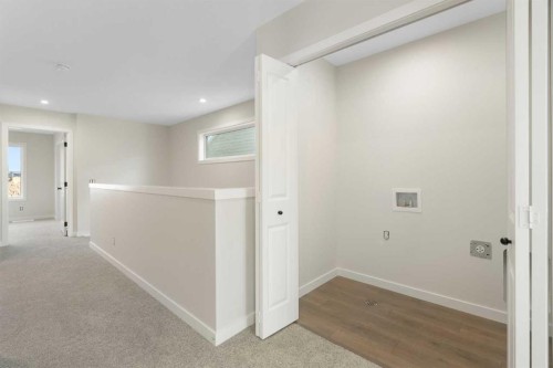 1457 Rangeview Drive Se, Calgary, AB - Indoor Photo Showing Other Room