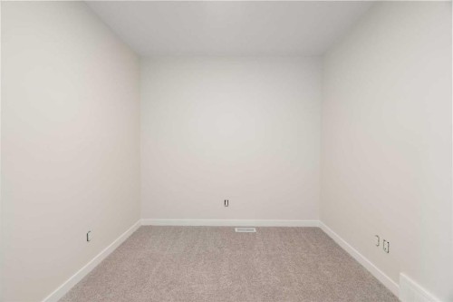 1457 Rangeview Drive Se, Calgary, AB - Indoor Photo Showing Other Room