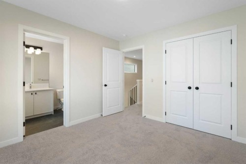 1457 Rangeview Drive Se, Calgary, AB - Indoor