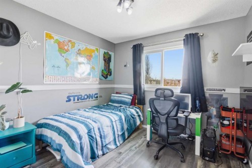 46 Saddlemont Way Ne, Calgary, AB - Indoor Photo Showing Bedroom