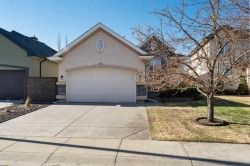 143 Cranleigh Gardens SE Calgary, AB T3M 1C7