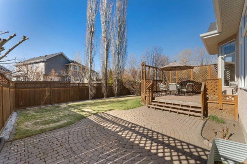 143 Cranleigh Gardens Se, Calgary, AB 