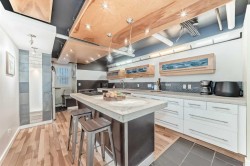 101-128 15 Avenue SW Calgary, AB T2R 0P5