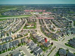789 Panatella Boulevard NW Calgary, AB T3P 1E5