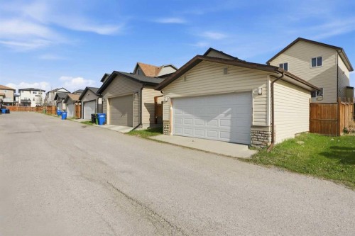 2116 Reunion Square Nw, Airdrie, AB - Outdoor