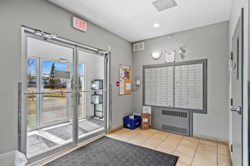 132-52 Cranfield Link Se, Calgary, AB - Indoor Photo Showing Other Room