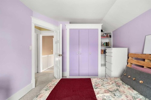 620 19 Avenue Nw, Calgary, AB - Indoor Photo Showing Bedroom