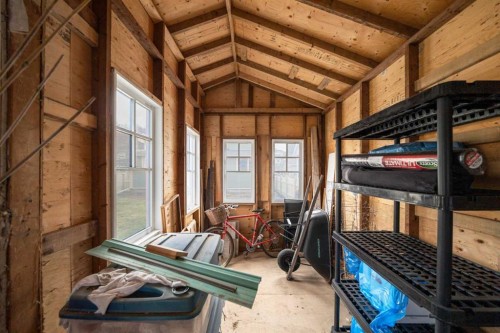 620 19 Avenue Nw, Calgary, AB - Indoor