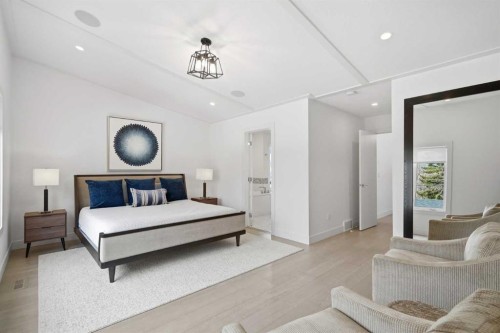 1256 Rosehill Drive Nw, Calgary, AB - Indoor Photo Showing Bedroom
