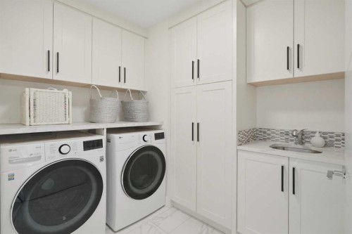 1256 Rosehill Drive Nw, Calgary, AB - Indoor Photo Showing Laundry Room