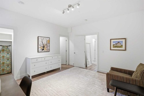 1256 Rosehill Drive Nw, Calgary, AB - Indoor