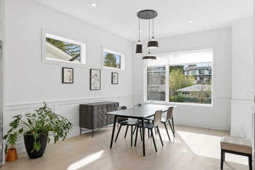 1256 Rosehill Drive Nw, Calgary, AB - Indoor Photo Showing Dining Room