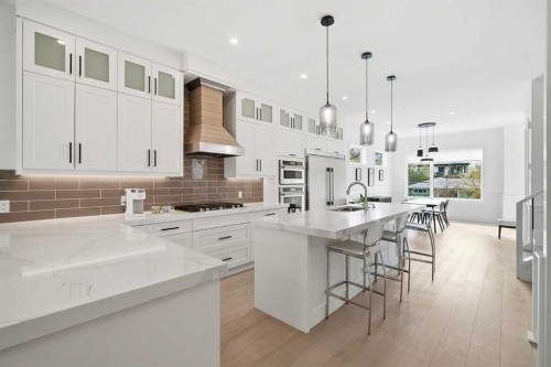 1256 Rosehill Drive Nw, Calgary, AB - Indoor Photo Showing Kitchen With Upgraded Kitchen
