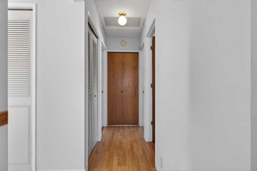 900 Abbeydale Drive Ne, Calgary, AB - Indoor Photo Showing Other Room