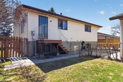 900 Abbeydale Drive Ne, Calgary, AB - Outdoor With Exterior