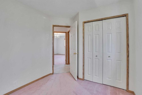 90 Martinridge Crescent Ne, Calgary, AB - Indoor Photo Showing Other Room