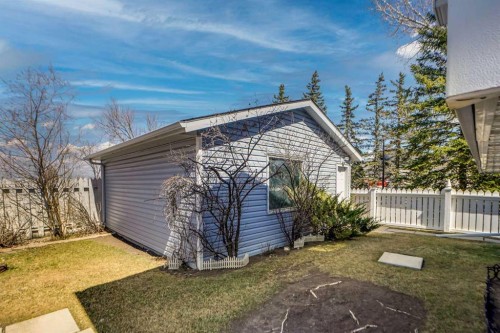 90 Martinridge Crescent Ne, Calgary, AB - Outdoor