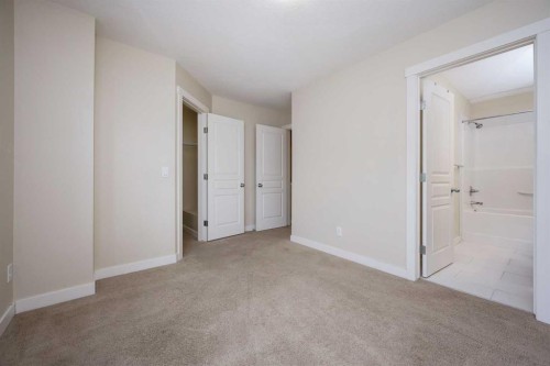 211 Mckenzie Towne Square Se, Calgary, AB - Indoor Photo Showing Other Room