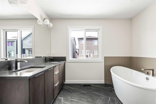 506 Lucas Way Nw, Calgary, AB - Indoor Photo Showing Bathroom