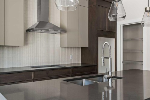 506 Lucas Way Nw, Calgary, AB - Indoor