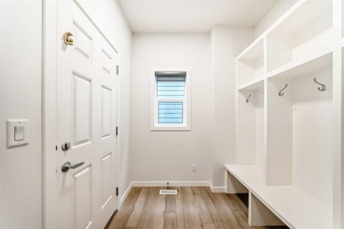 164 Magnolia Terrace Se, Calgary, AB - Indoor Photo Showing Other Room