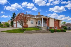 58-99 Christie Point SW Calgary, AB T3H 3K8