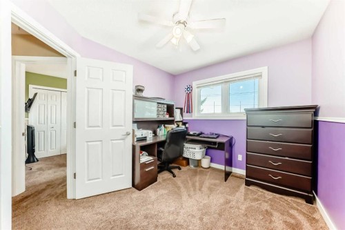 127 Mckerrell Way Se, Calgary, AB - Indoor Photo Showing Office